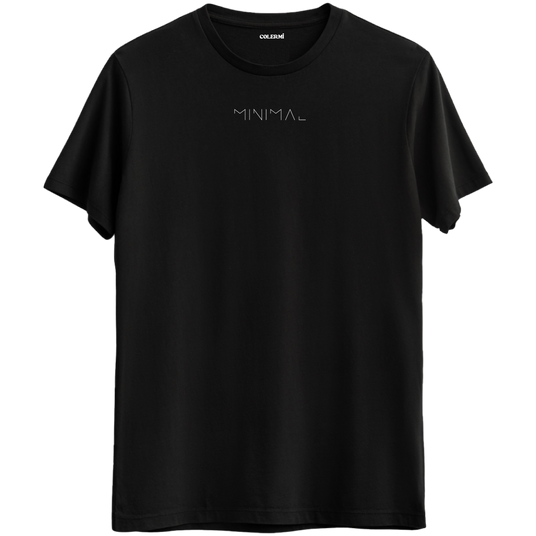 Minimalizmin ruhunu yansıtan, şık ve zamansız tasarıma sahip siyah Bisiklet Yaka T-Shirt.