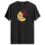 Moonlit Dream Bear Graphic T-Shirt - Peaceful Design, Dreamy Atmosphere