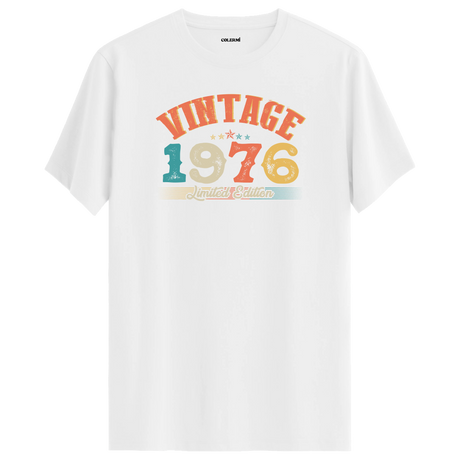 Vintage Echo 1976 T-Shirt