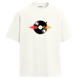 Vinyl Vibes Oversize Unisex T-Shirt – Müzik Temalı Bisiklet Yaka