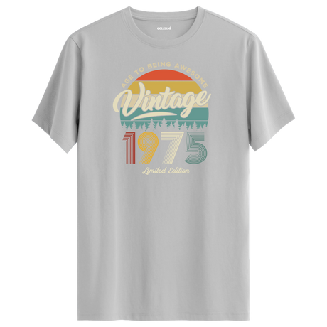 1975 Nostalgia Vintage T-Shirt - Retro Sunset & Nature Design