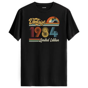 Classic Fit Vintage Tee