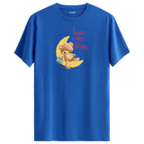Moonlit Dream Bear Graphic T-Shirt - Peaceful Design, Dreamy Atmosphere