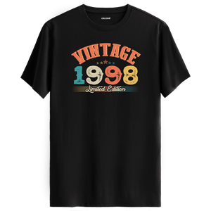 Classic Fit Vintage Tee