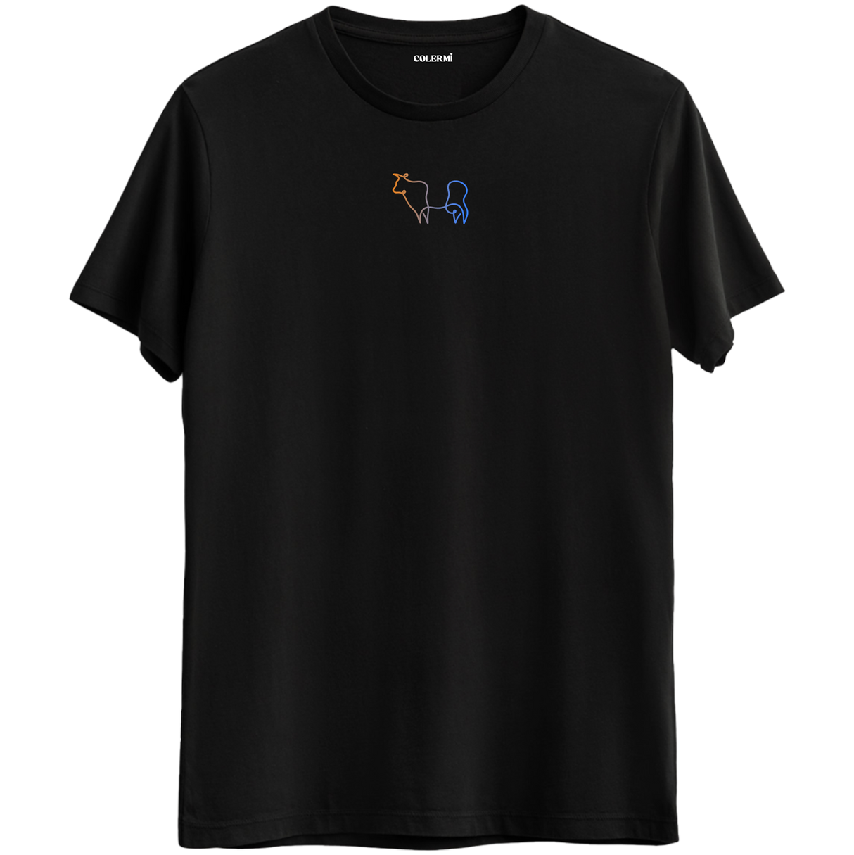 Koç ve Kova burcunun simgelerini içeren ince çizgilerle tasarlanmış Bisiklet Yaka T-Shirt.