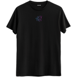 Gücü ve kararlılığı temsil eden minimal gergedan baskılı siyah Bisiklet Yaka T-Shirt.