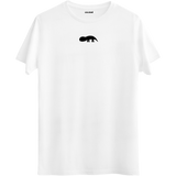 Minimal ve zarif tasarımıyla karınca yiyen baskılı beyaz Bisiklet Yaka T-Shirt, doğanın gizemli gücünü yansıtır.