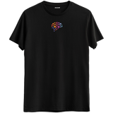 Zihnin sonsuz bağlantılarını yansıtan minimal beyin baskılı siyah Bisiklet Yaka T-Shirt.