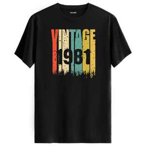 Classic Fit Vintage Tee